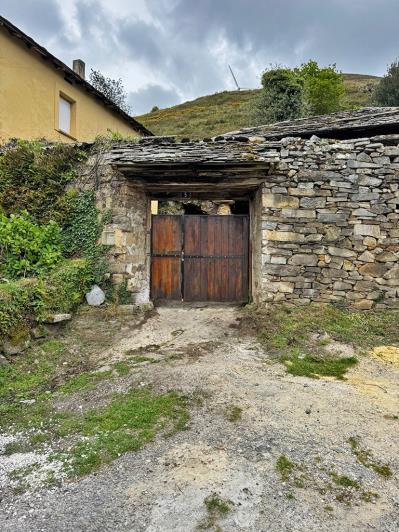 Image No.35-4 Bed Country Property for sale