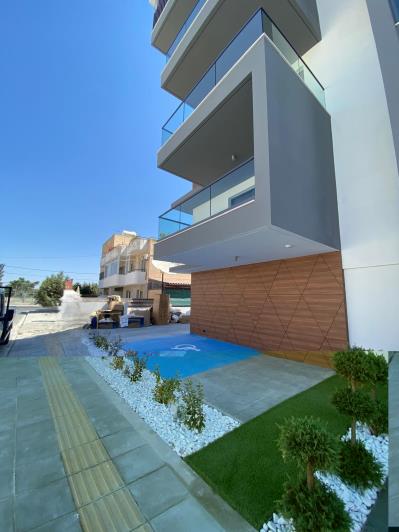 Image No.1-2 Bed Apartment for sale