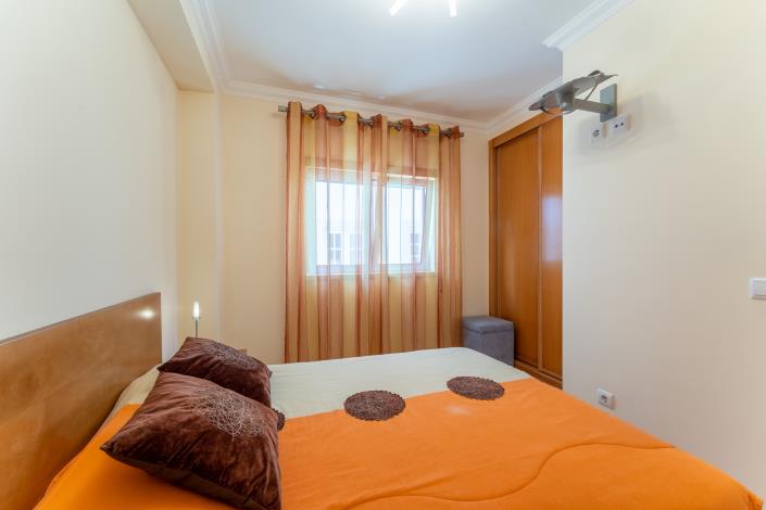 Image No.20-1 Bed Apartment for sale