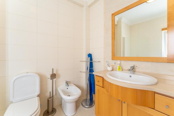 Image No.25-1 Bed Apartment for sale