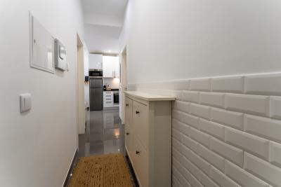 Hall_3