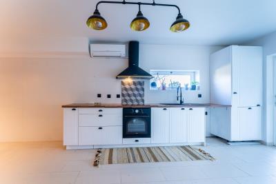 Basement-kitchen