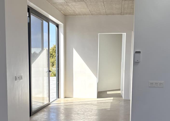 Image No.22-3 Bed Chalet for sale