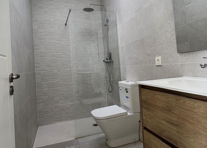 Image No.31-3 Bed Chalet for sale