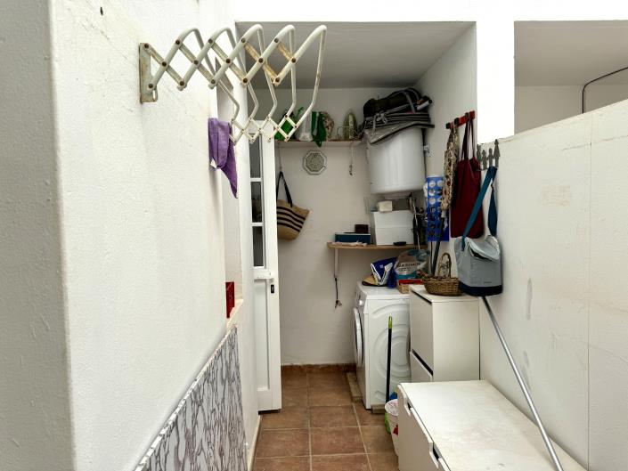 Image No.28-2 Bed Apartment for sale