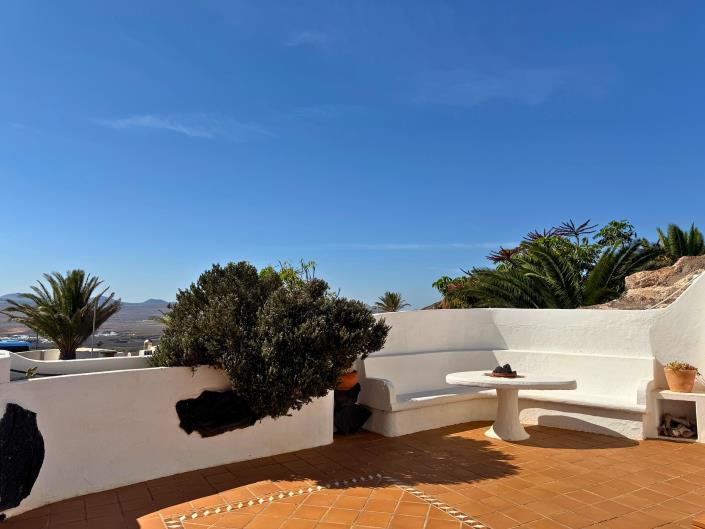 Image No.7-4 Bed Chalet for sale