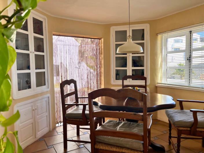 Image No.18-4 Bed Chalet for sale