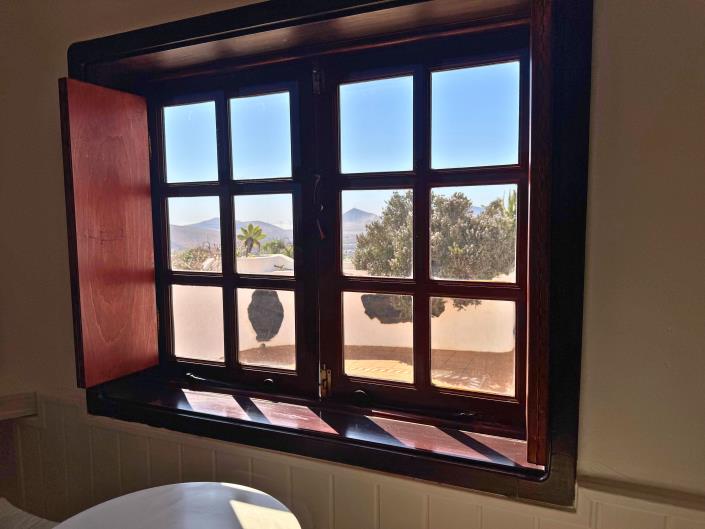 Image No.20-4 Bed Chalet for sale