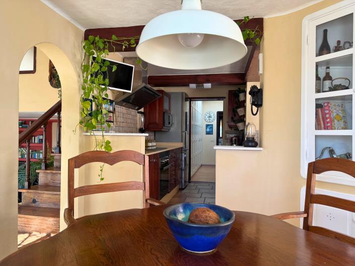 Image No.22-4 Bed Chalet for sale