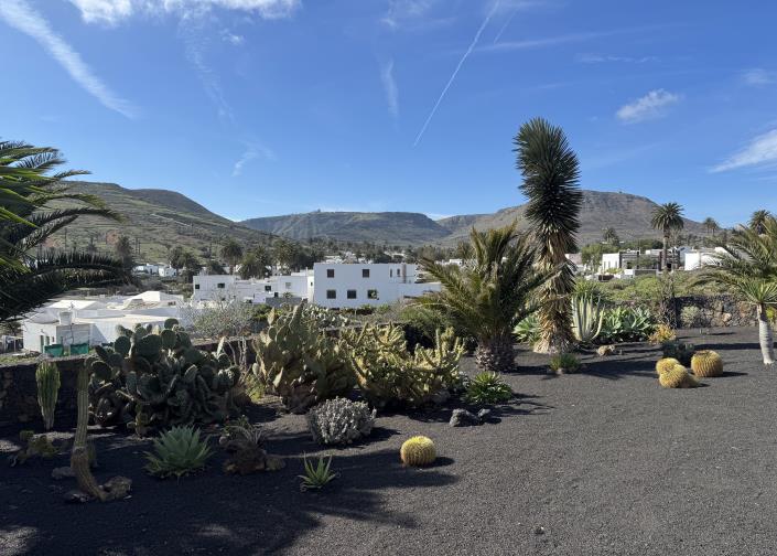 Image No.20-4 Bed House/Villa for sale