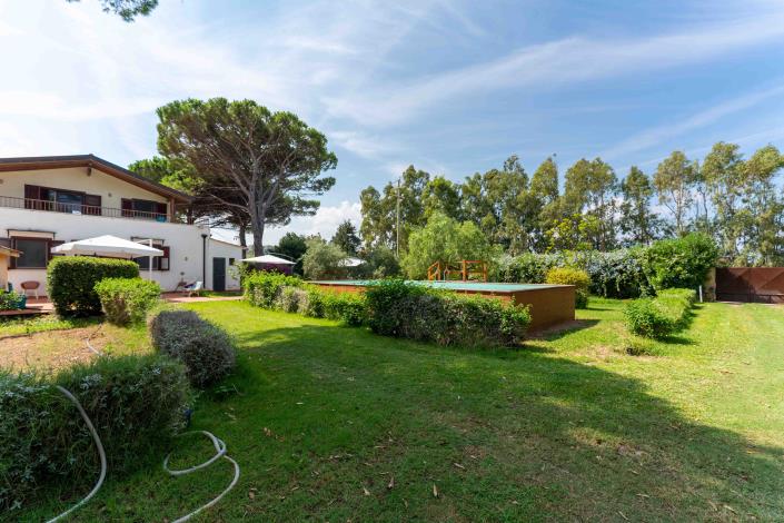 Image No.10-Villa de 4 chambres à vendre à Campofelice di Roccella