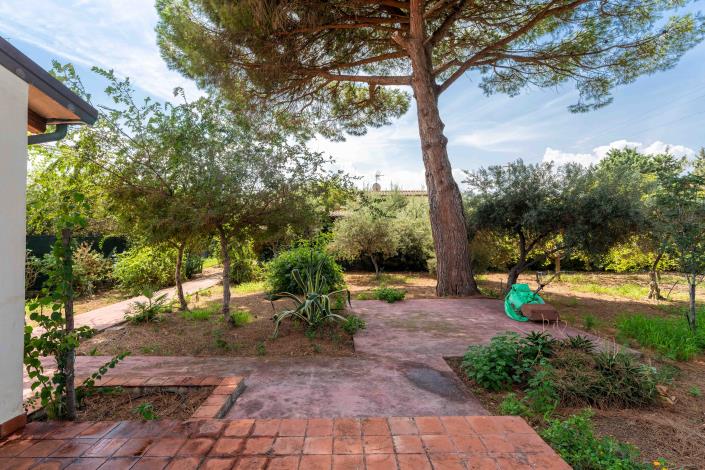 Image No.29-Villa de 4 chambres à vendre à Campofelice di Roccella