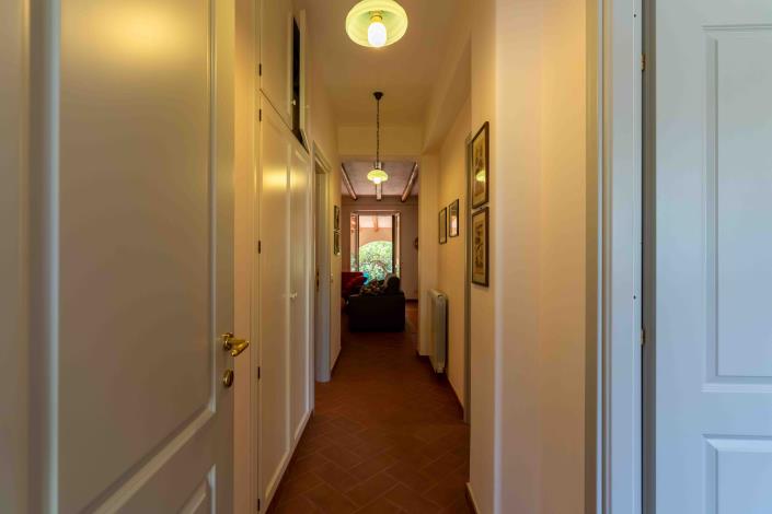 Image No.35-Villa de 4 chambres à vendre à Campofelice di Roccella