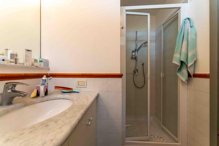 Image No.39-Villa de 4 chambres à vendre à Campofelice di Roccella