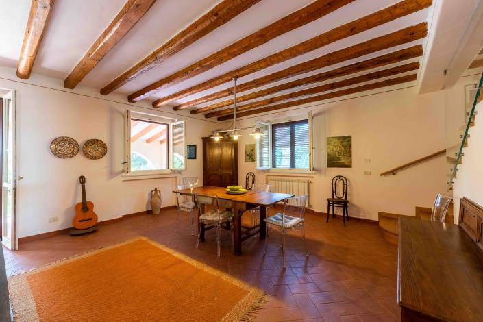 Image No.46-Villa de 4 chambres à vendre à Campofelice di Roccella