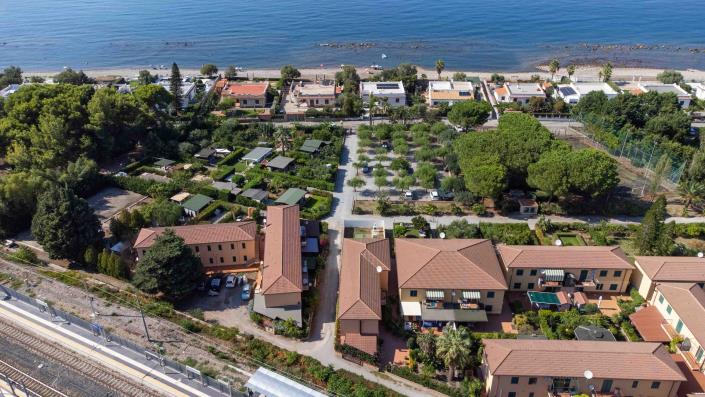 Image No.27-Appartement de 2 chambres à vendre à Finale