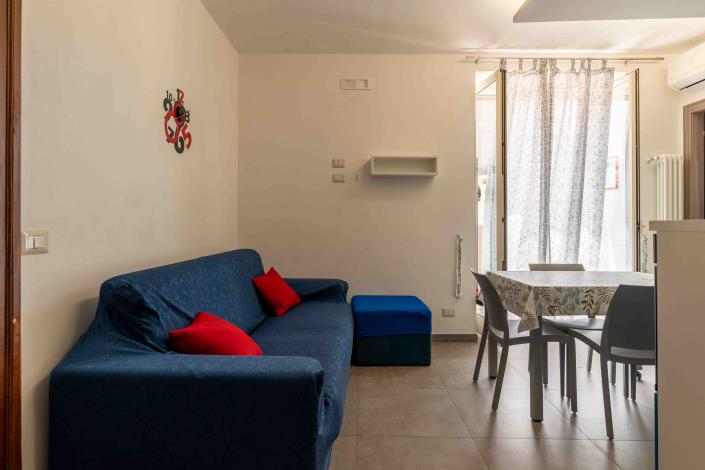 Image No.10-2 Bed Apartment for sale