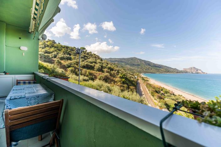 Image No.19-1 Bed Apartment for sale