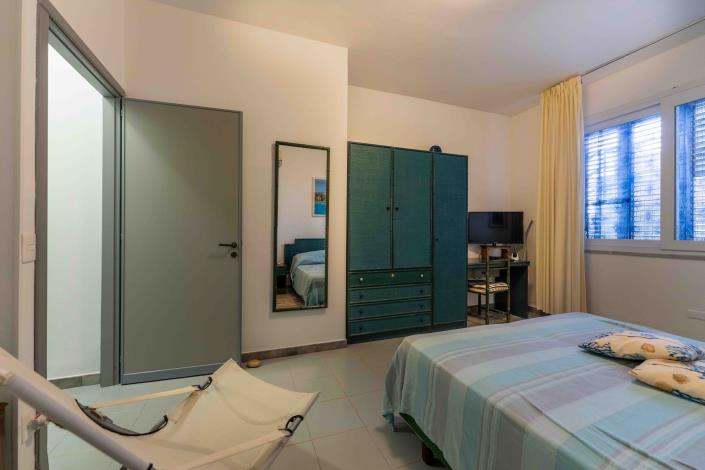 Image No.24-1 Bed Apartment for sale