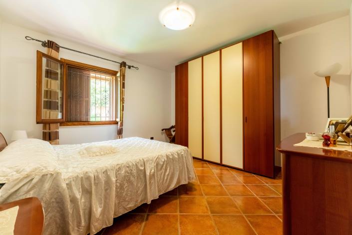 Image No.19-5 Bed Villa for sale