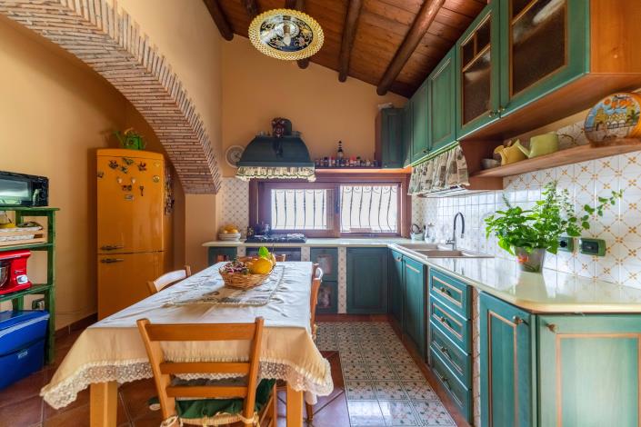 Image No.26-5 Bed Villa for sale