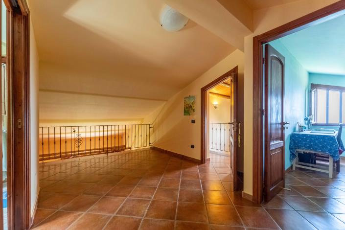 Image No.28-5 Bed Villa for sale