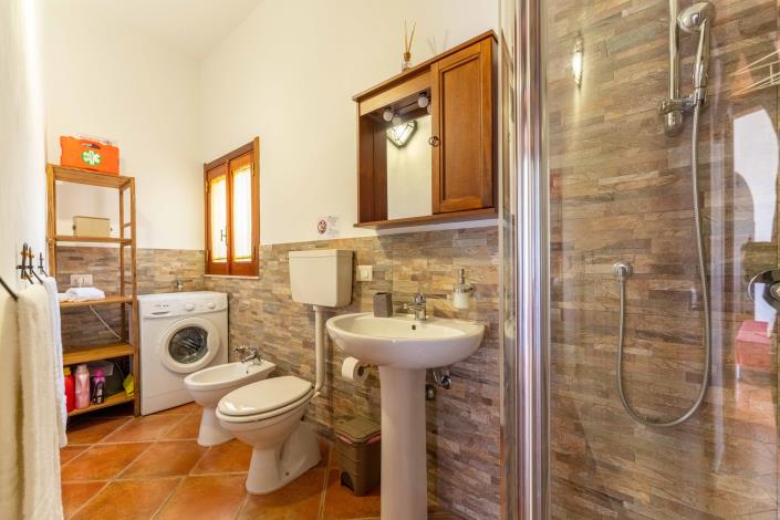 Image No.46-5 Bed Villa for sale