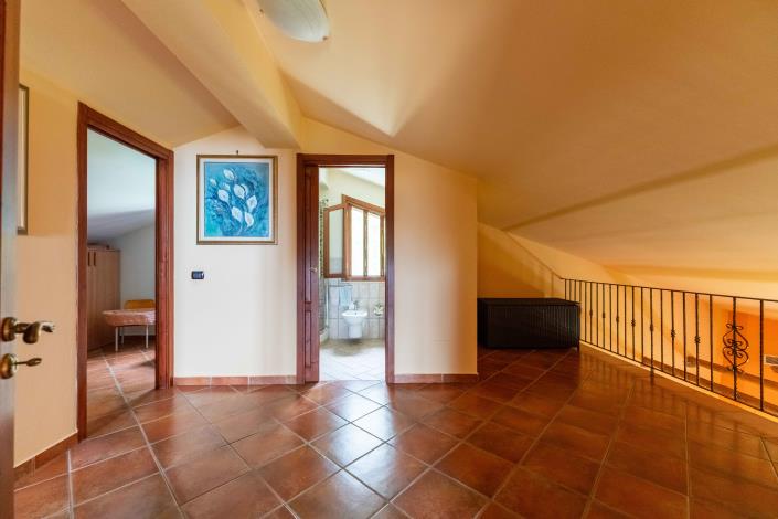 Image No.50-5 Bed Villa for sale