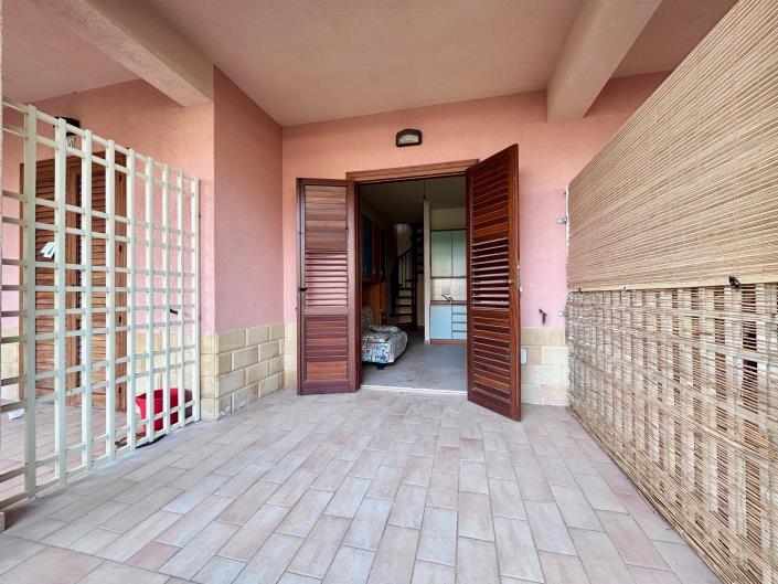 Image No.4-2 Bed House/Villa for sale