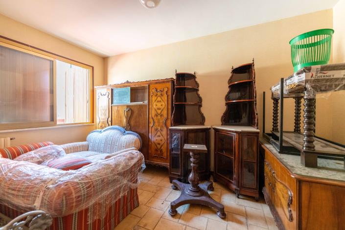 Image No.9-Appartement de 1 chambre à vendre à Collesano