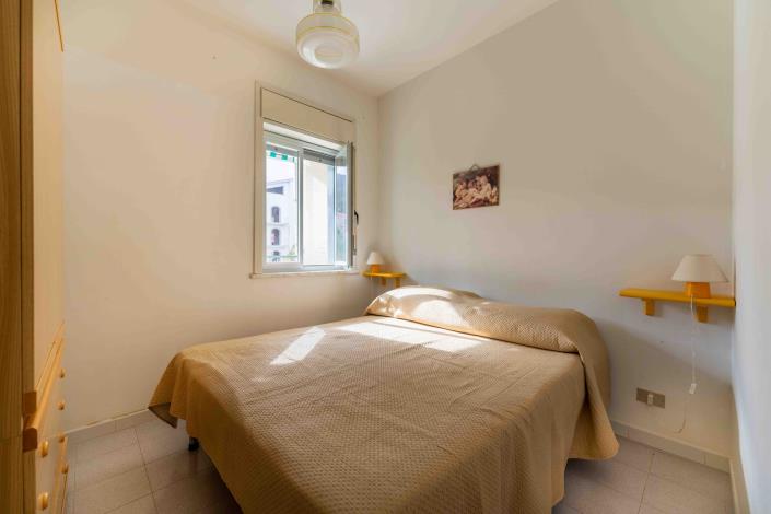 Image No.23-1 Bed Apartment for sale