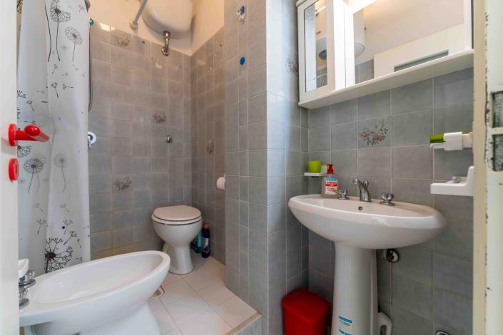 Image No.25-1 Bed Apartment for sale