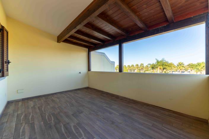 Image No.12-3 Bed Villa / Detached for sale