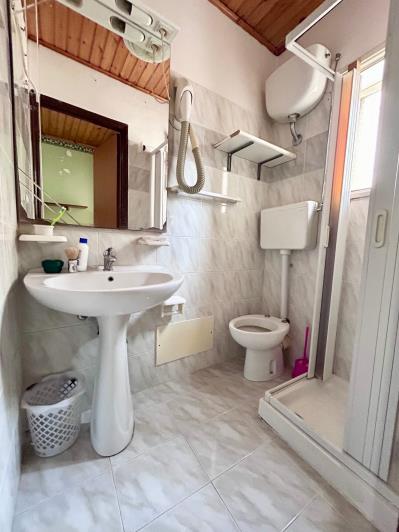 Image No.23-3 Bed House for sale