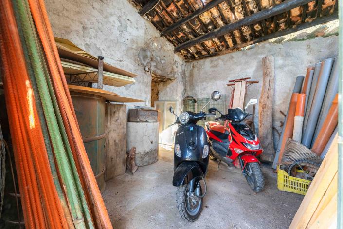 Image No.26-House for sale