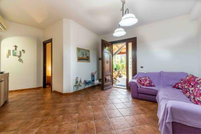 V590-incantevole-residenza-al-piano-terra-con-giardino-privato---15-