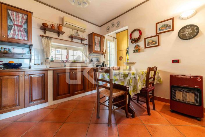 Image No.9-4 Bed Apartment for sale