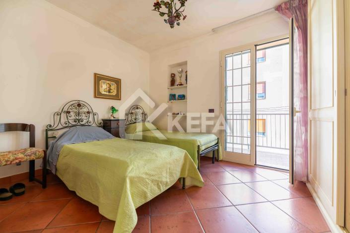 Image No.14-4 Bed Apartment for sale