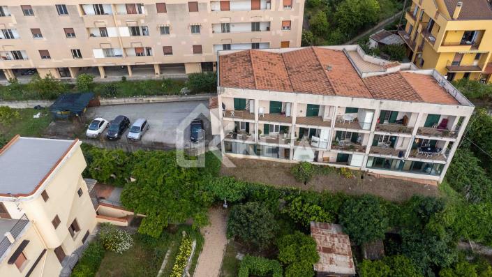 Image No.32-4 Bed Apartment for sale