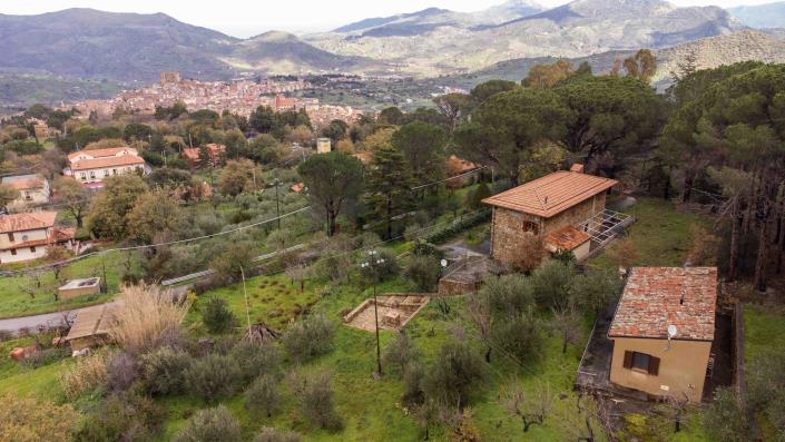 Image No.7-Villa de 5 chambres à vendre à Castelbuono