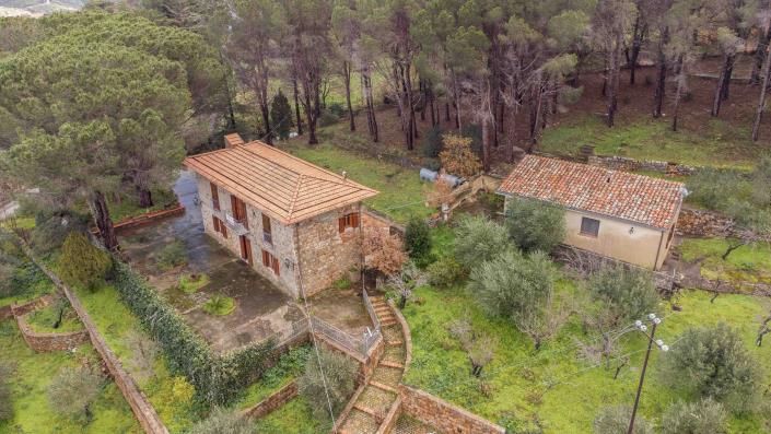 Image No.8-Villa de 5 chambres à vendre à Castelbuono