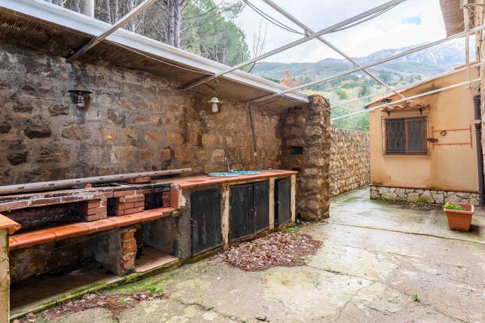 Image No.13-Villa de 5 chambres à vendre à Castelbuono