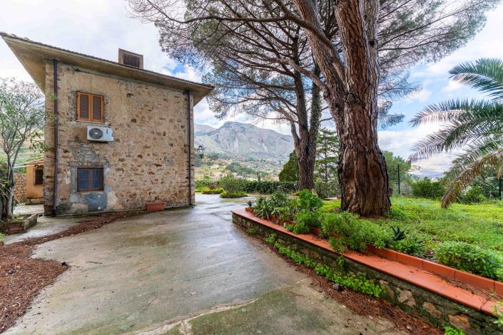 Image No.14-Villa de 5 chambres à vendre à Castelbuono