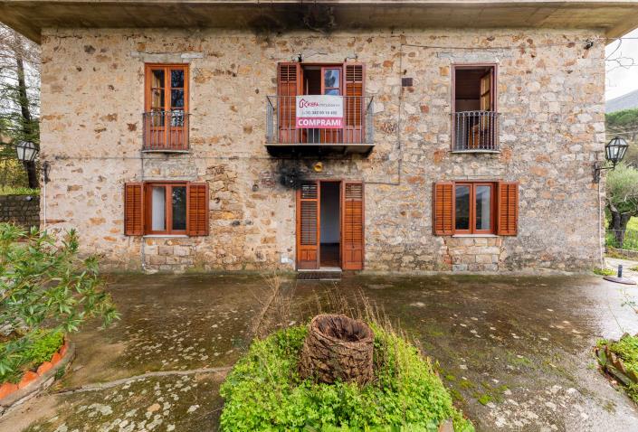 Image No.18-Villa de 5 chambres à vendre à Castelbuono