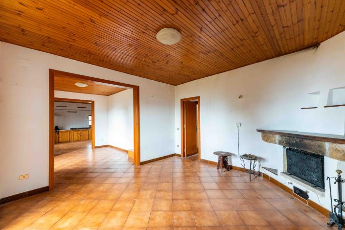 Image No.23-Villa de 5 chambres à vendre à Castelbuono