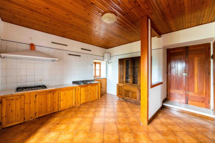 Image No.25-Villa de 5 chambres à vendre à Castelbuono