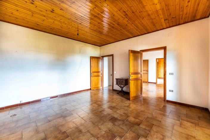 Image No.31-Villa de 5 chambres à vendre à Castelbuono