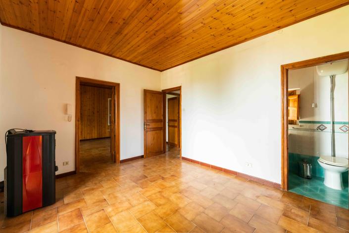 Image No.33-Villa de 5 chambres à vendre à Castelbuono