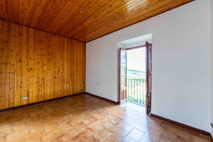 Image No.36-Villa de 5 chambres à vendre à Castelbuono