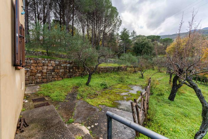 Image No.40-Villa de 5 chambres à vendre à Castelbuono